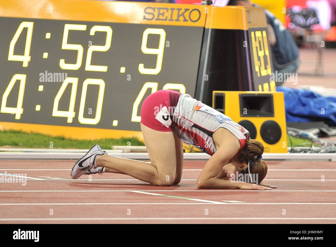 Sanaa Benhama (MAR) gewinnt das Damen-1.500 m T13-Finale. Para Leichtathletik-Weltmeisterschaften. London-Olympia-Stadion. Queen Elizabeth Olympic Park. Stratford. London. VEREINIGTES KÖNIGREICH. 14.07.2017. Bildnachweis: Sport In Bilder/Alamy Live-Nachrichten Stockfoto