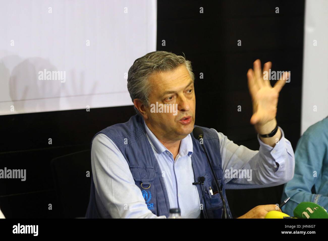 UN-Hochkommissar für Flüchtlinge Filippo Grandi spricht auf einer Pressekonferenz in Dhaka am 10. Juli 2017. Stockfoto