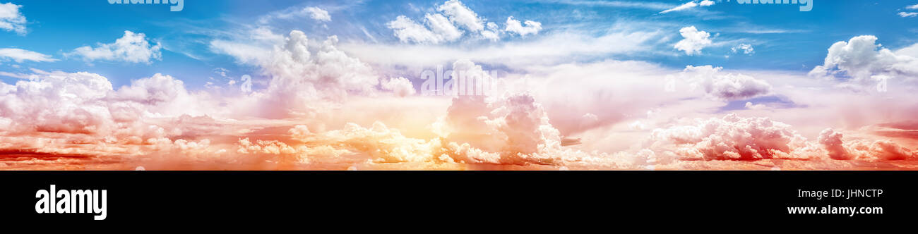 Himmel Ultramarin Regenbogen-Kunst-panorama Stockfoto