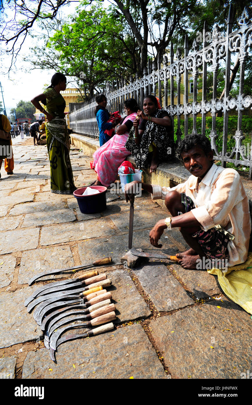 Indische Straße Verkäufer in Mysore, Karnataka, Indien Stockfoto