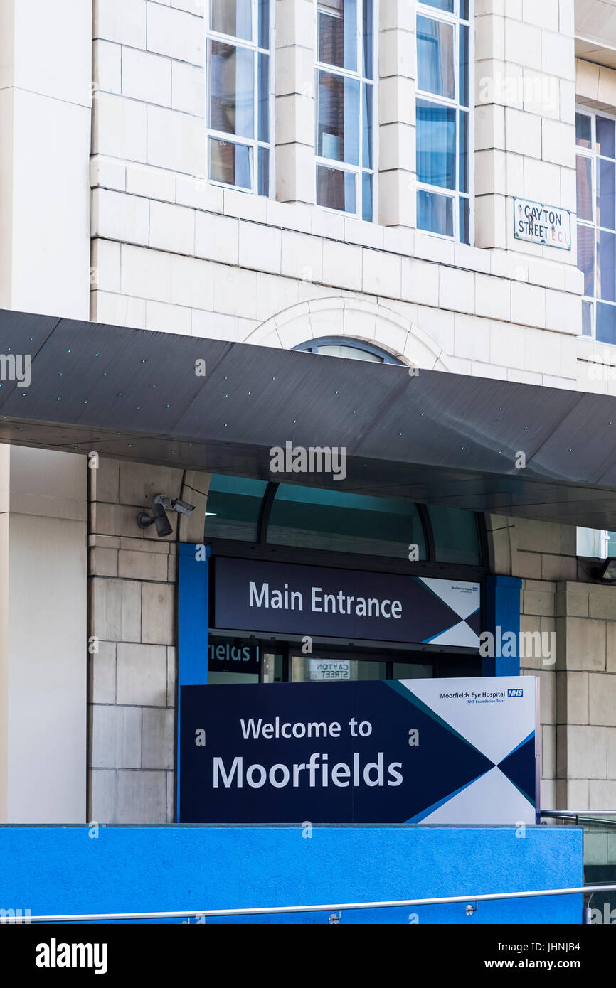 Moorfields Eye Hospital ist ein Spezialist für NHS-Augenklinik auf City Road, Borough of Islington, London, England, Vereinigtes Königreich Stockfoto