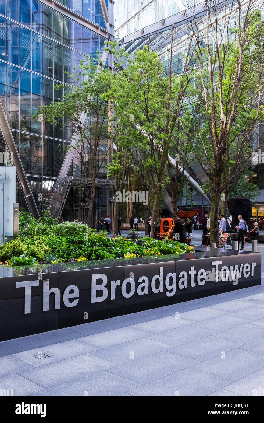 Der Broadgate Tower ist ein Wolkenkratzer in Londons wichtigsten Finanzviertel, die City of London, England, UK Stockfoto