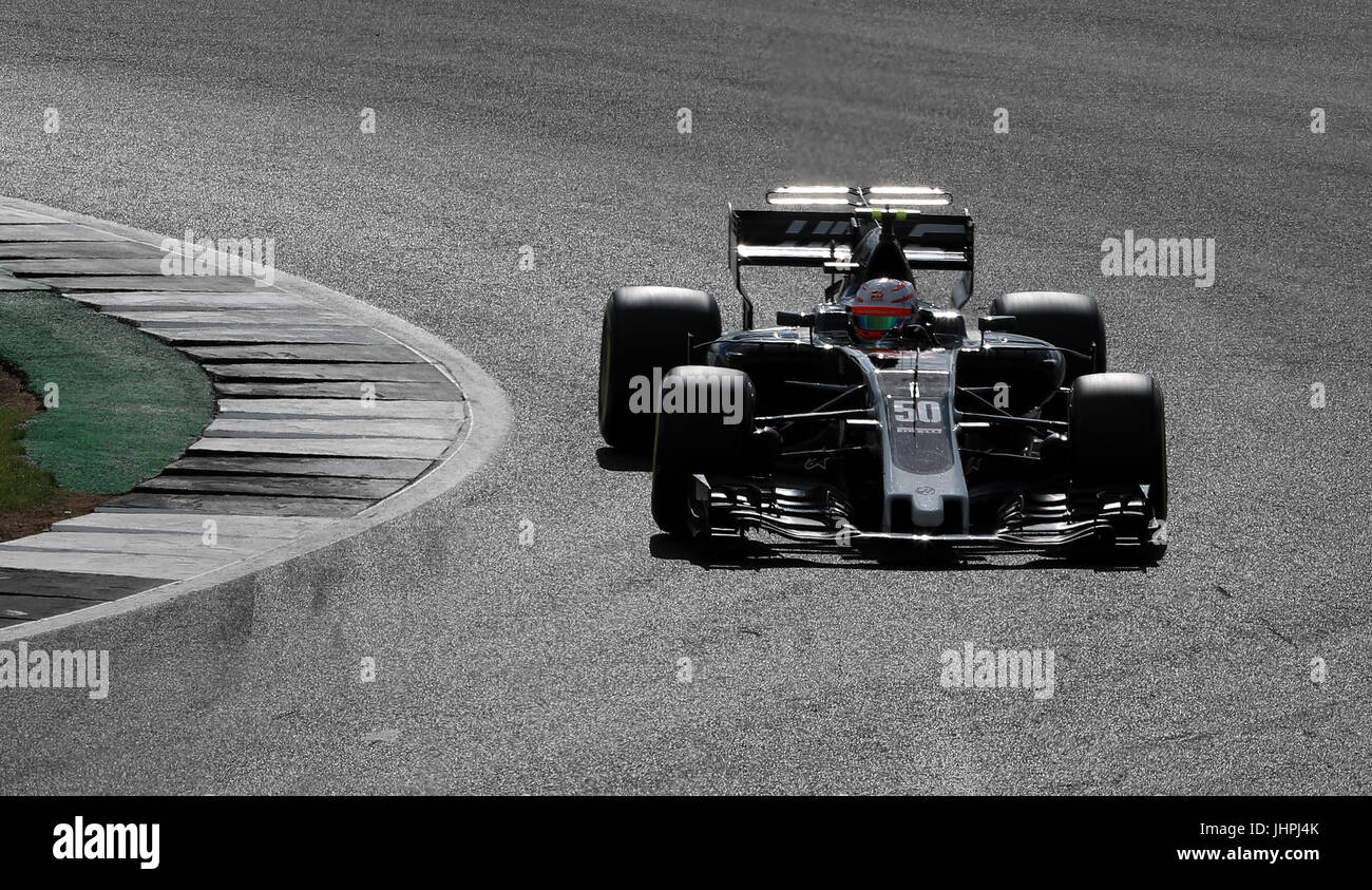 Haas' Antonio Giovinazzi während des zweiten Trainings des 2017 British Grand Prix in Silverstone, Towcester. PRESSEVERBAND Foto. Bild Datum: Freitag, 14. Juli 2017. Siehe PA Geschichte AUTO Briten. Bildnachweis sollte lauten: Tim Goode/PA Wire. Einschränkungen: Nur zur redaktionellen Verwendung. Kommerzielle Nutzung mit vorheriger Zustimmung von Teams. Stockfoto