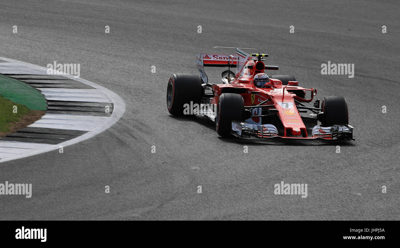 Ferraris Kimi Räikkönen im zweiten Training des 2017 British Grand Prix in Silverstone, Towcester. PRESSEVERBAND Foto. Bild Datum: Freitag, 14. Juli 2017. Siehe PA Geschichte AUTO Briten. Bildnachweis sollte lauten: Tim Goode/PA Wire. Einschränkungen: Nur zur redaktionellen Verwendung. Kommerzielle Nutzung mit vorheriger Zustimmung von Teams. Stockfoto