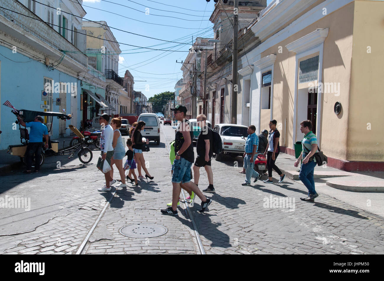 Straßenszene in der Innenstadt von Cienfuegos Kuba Stockfoto