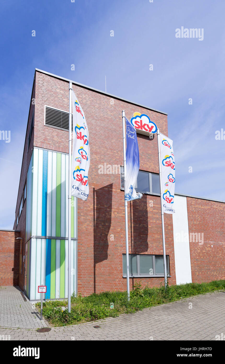 Himmel-Zweig. Sky betreibt ca. 190 Supermärkte in Norddeutschland und ist eine Marke der Coop eG, Kiel. Stockfoto