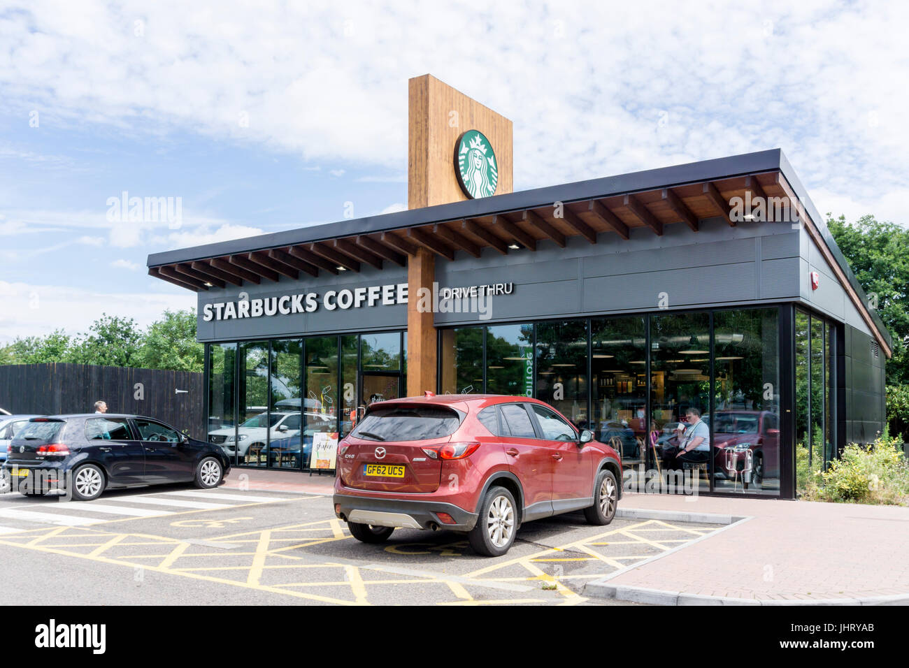 Drive Thru Starbucks-Kaffee. Stockfoto