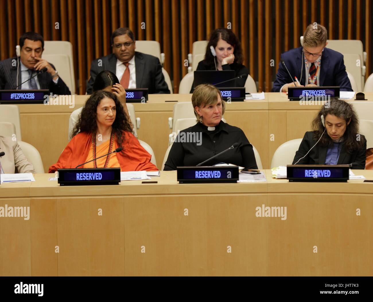 Vereinten Nationen, New York, USA, 14. Juli 2017 - Teilnehmer bei der Vorstellung des Aktionsplans für religiöse Führer und Akteure, zu verhindern, dass Anstiftung zur Gewalt, die Gräueltaten, auch bekannt als die Fez Plan of Action heute am Hauptsitz UNO in New York City führen könnte. Foto: Luiz Rampelotto/EuropaNewswire | weltweite Nutzung Stockfoto