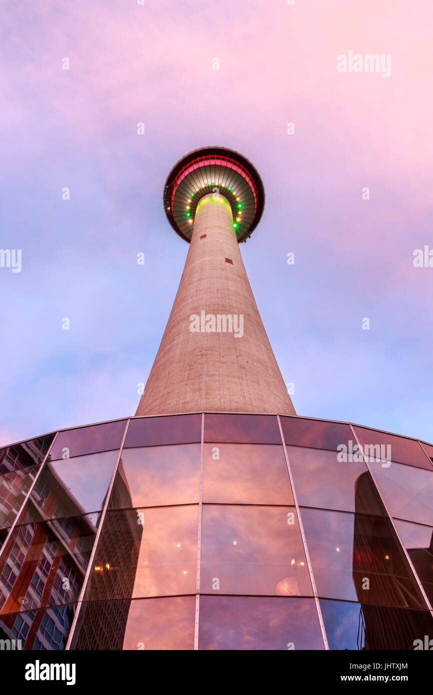 Calgary Tower Pinky Stockfoto
