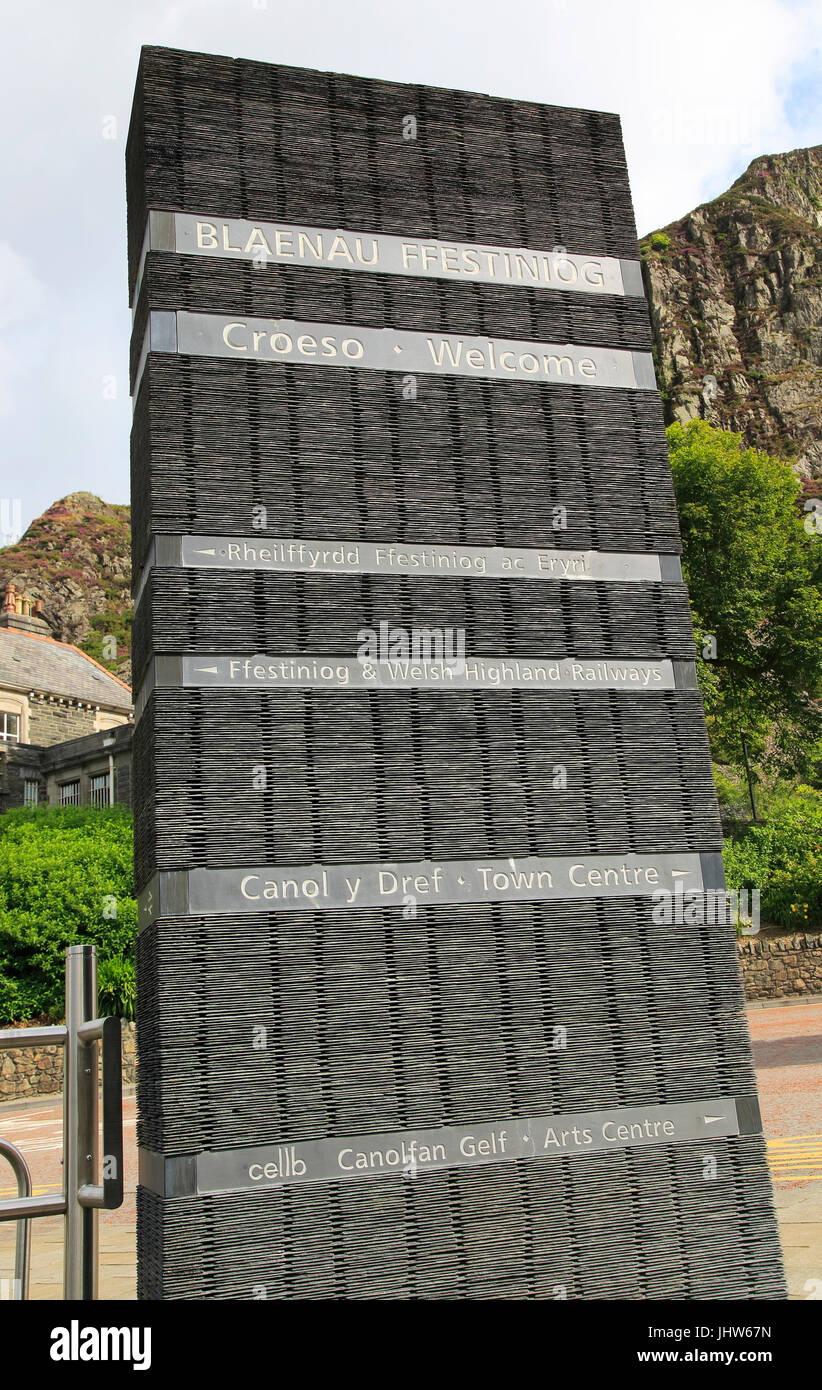 Kunstwerk-Denkmal Schiefer Industrie Erbe in Blaenau Ffestiniog, Gwynedd, Nordwales, UK Stockfoto
