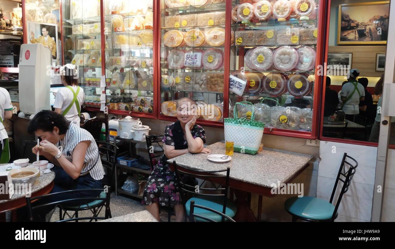 Zeitlose Old Style modische chinesische Erbe Restaurant Yaowarat Road Samphanthawong Chinatown Bangkok Thailand Stockfoto