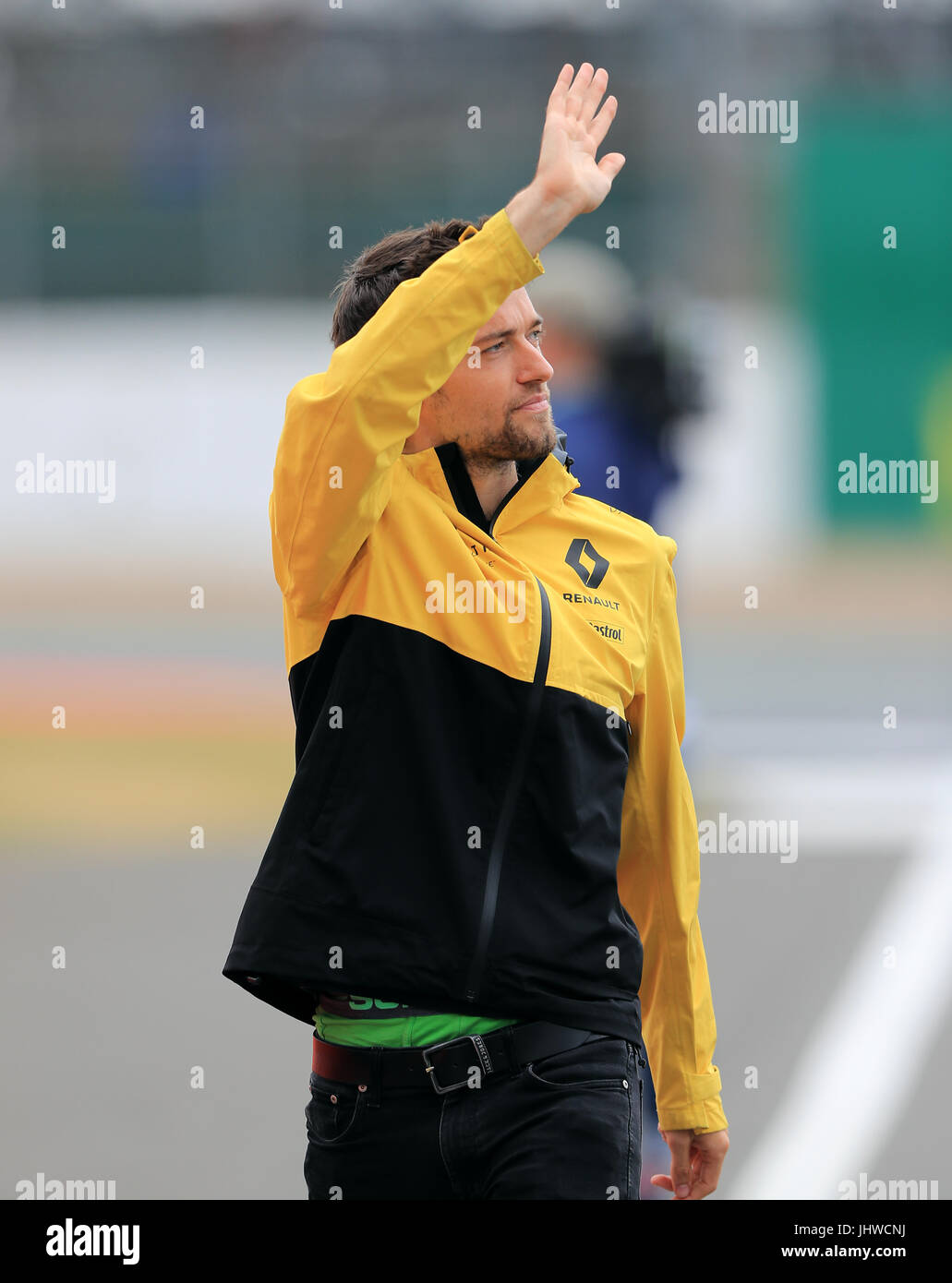 Renaults Jolyon Palmer während der Fahrer parade beim 2017 British Grand Prix in Silverstone, Towcester. PRESSEVERBAND Foto. Bild Datum: Sonntag, 16. Juli 2017. Siehe PA Geschichte AUTO Briten. Bildnachweis sollte lauten: Tim Goode/PA Wire. Einschränkungen: Nur zur redaktionellen Verwendung. Kommerzielle Nutzung mit vorheriger Zustimmung von Teams. Stockfoto