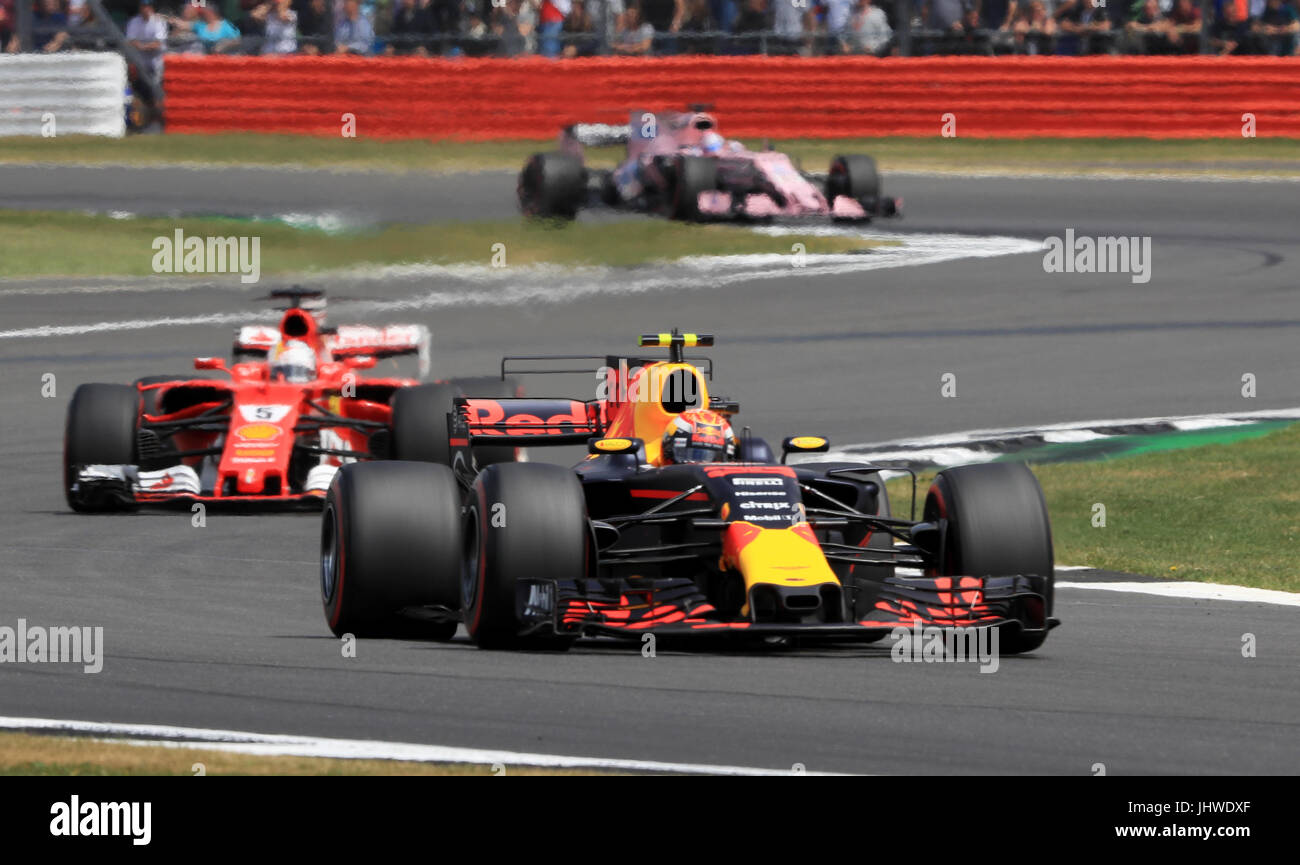 Red Bull Daniel Ricciardo während der 2017 British Grand Prix in Silverstone, Towcester. PRESSEVERBAND Foto. Bild Datum: Sonntag, 16. Juli 2017. Siehe PA Geschichte AUTO Briten. Bildnachweis sollte lauten: Tim Goode/PA Wire. Einschränkungen: Nur zur redaktionellen Verwendung. Kommerzielle Nutzung mit vorheriger Zustimmung von Teams. Stockfoto