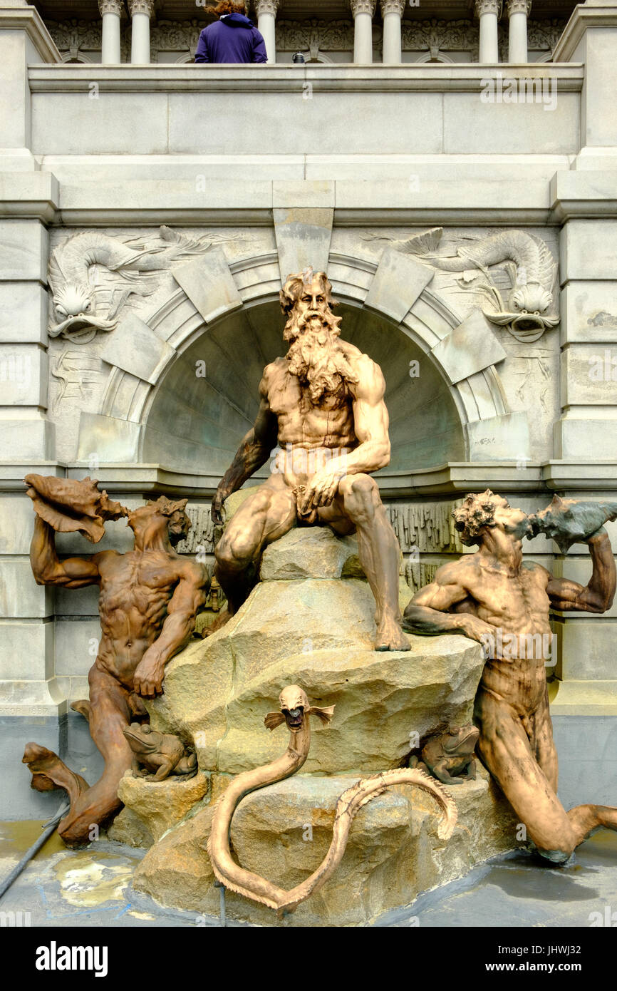 Gericht der Neptun-Brunnen, Thomas Jefferson Building, Library of Congress, Kapitol, Washington DC Stockfoto