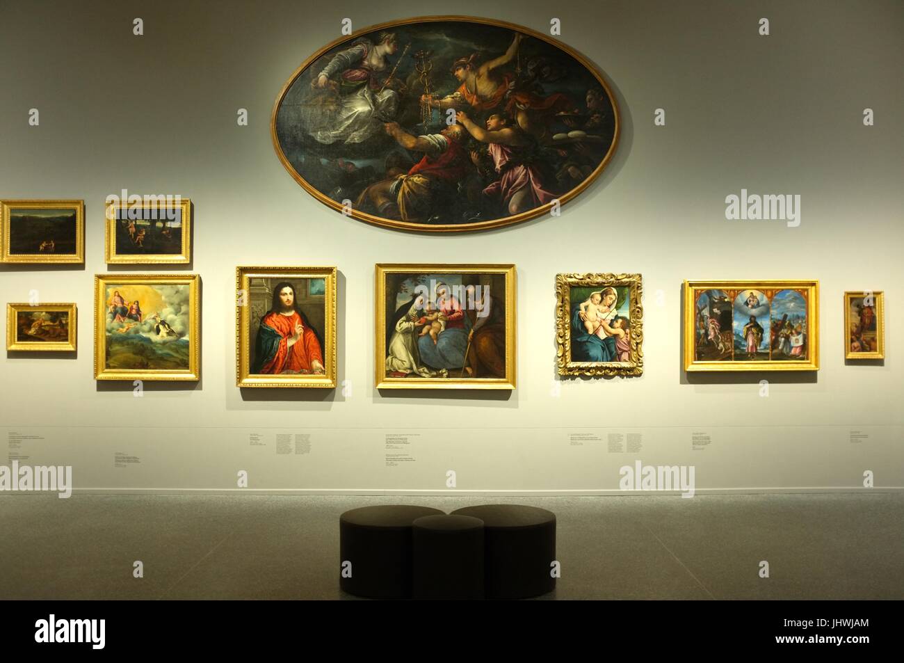 Kunstwerke in der Galerie Accademia Carrara in Bergamo, Lombardei, Norditalien, Juli 2017 Stockfoto Kunstwerke in der Galerie Accademia Carrara in Bergamo, Lombardei, Norditalien, Juli 2017 Stockfoto