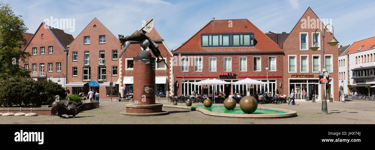 Brunnen auf dem Marktplatz, Coesfeld, Münsterland, Nordrhein-Westfalen, Deutschland, Europa Stockfoto