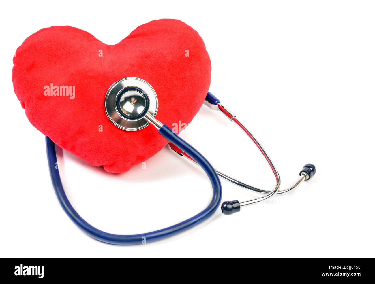Rotes Herz und Stethoskop über weiß Stockfoto