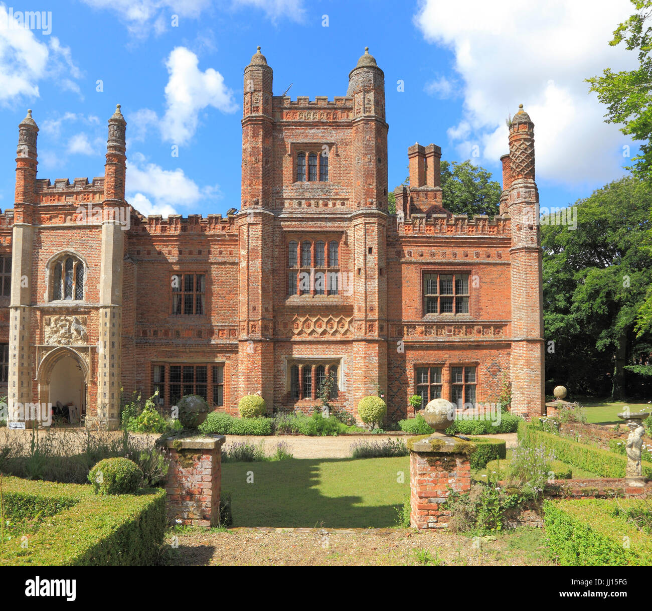 East Barsham, Herrenhaus, Anfang des 16. Jahrhunderts, Tudor Manor, Südfassade, Süd-Ost-Flügel, Norfolk, England, UK Stockfoto