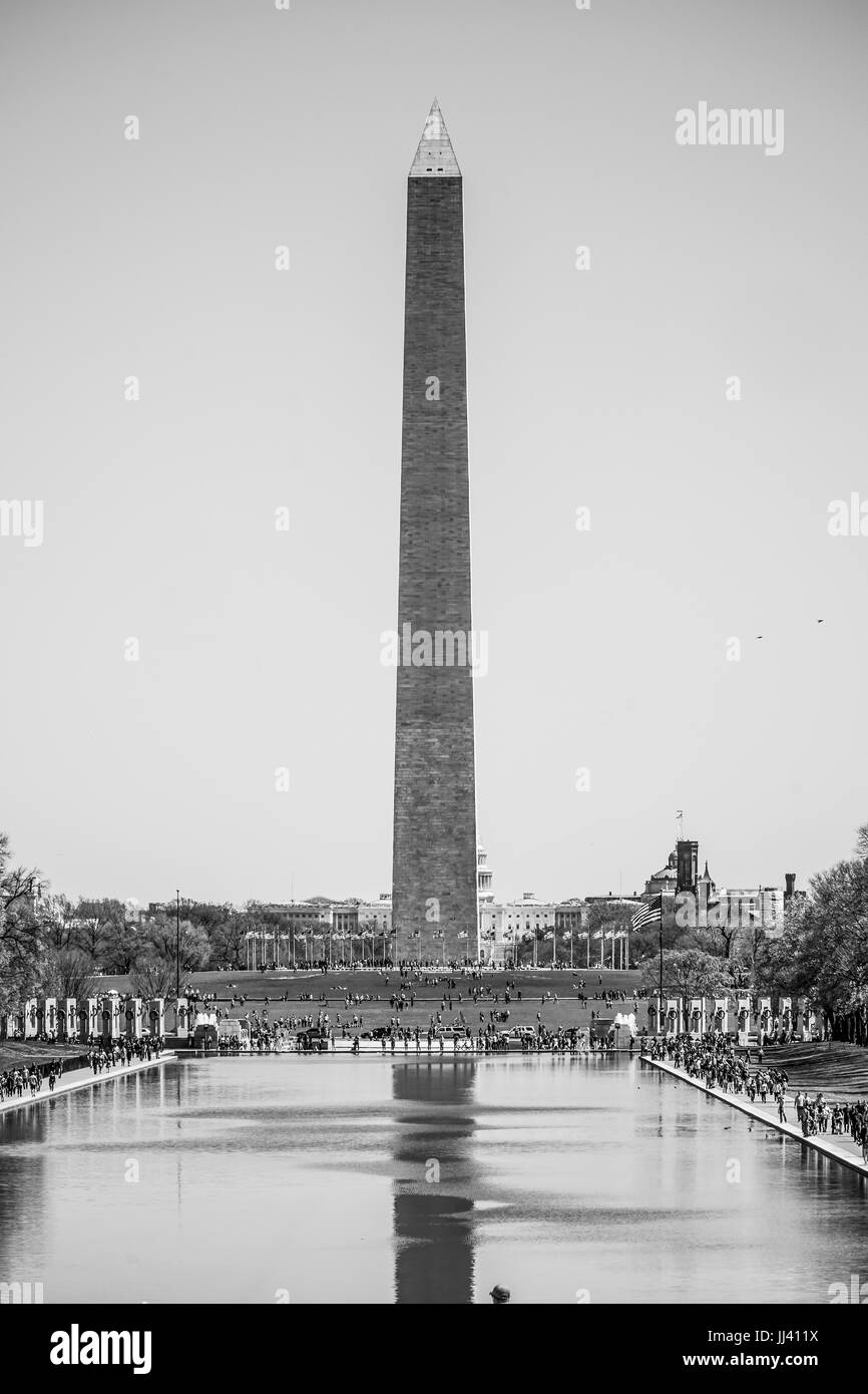 Washington Monument und Reflecting Pool Stockfoto