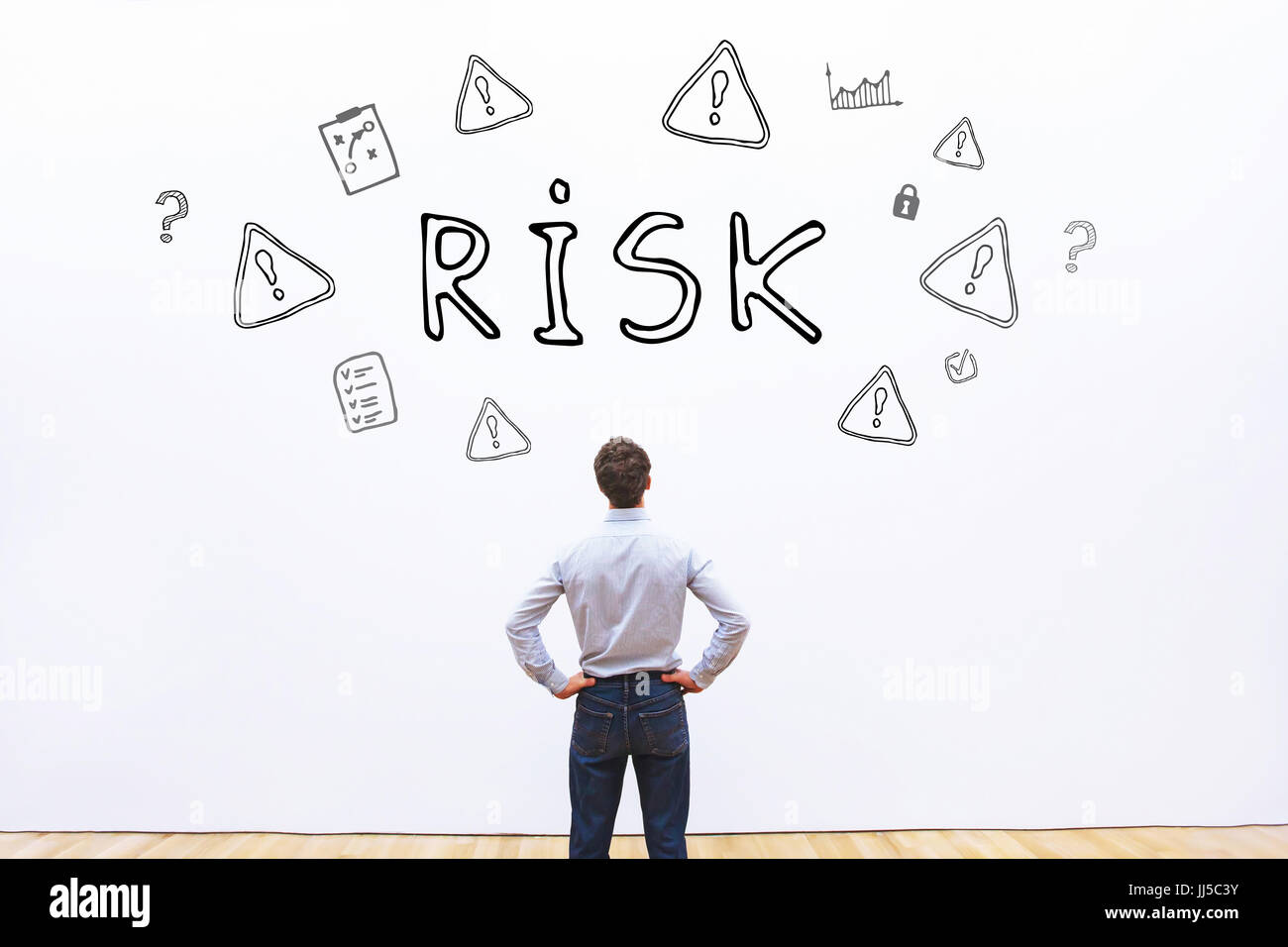 Risk-Konzept, Wort, geschrieben auf weiße Wand Hintergrund Stockfoto