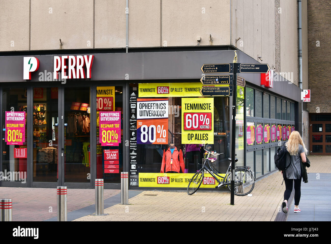 Perry Store schließt Verkauf ab Stockfoto