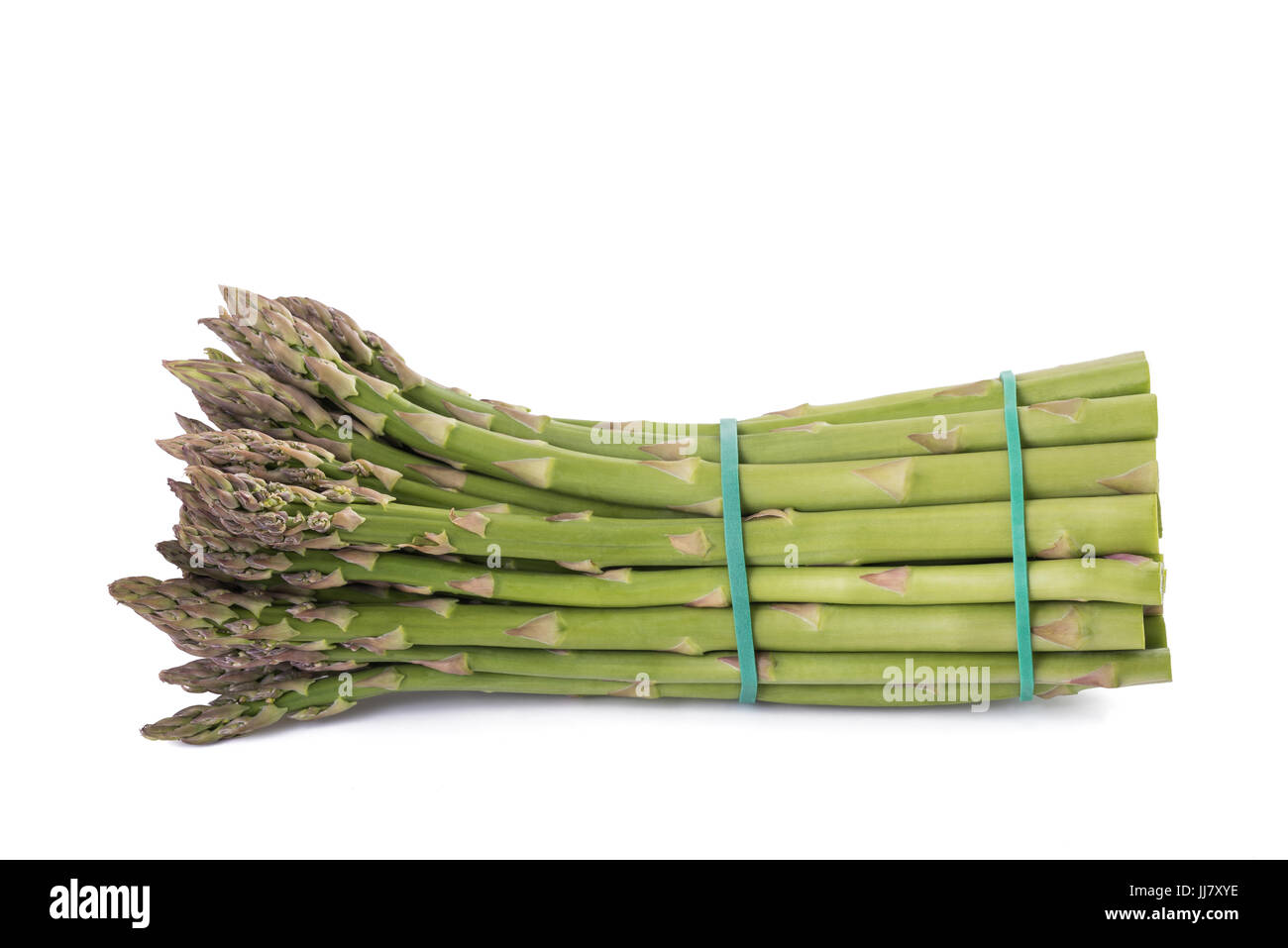 Frischer Spargel Bund isolierten auf weißen Hintergrund Stockfoto
