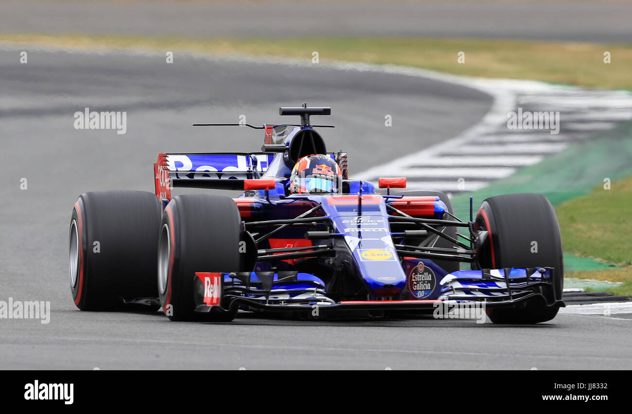Toro Rossos Daniil Kvyat während der 2017 British Grand Prix in Silverstone, Towcester. PRESSEVERBAND Foto. Bild Datum: Sonntag, 16. Juli 2017. Siehe PA Geschichte AUTO Briten. Bildnachweis sollte lauten: Tim Goode/PA Wire. Einschränkungen: Nur zur redaktionellen Verwendung. Kommerzielle Nutzung mit vorheriger Zustimmung von Teams. Stockfoto