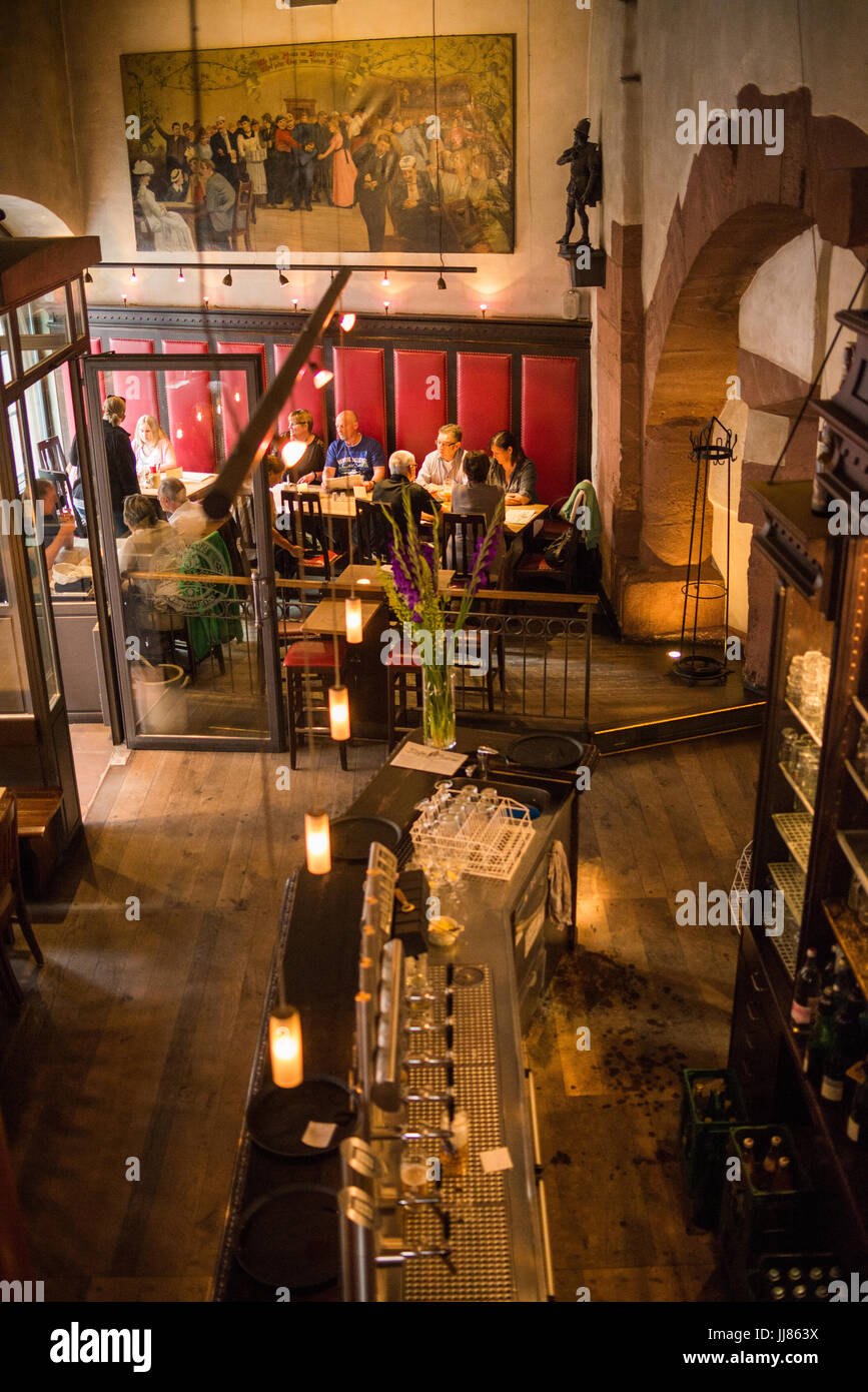 Innere des Restaurant, Hotel Zum Riesen, Miltenberg Stadt, Bayern, Deutschland, Europa Stockfoto