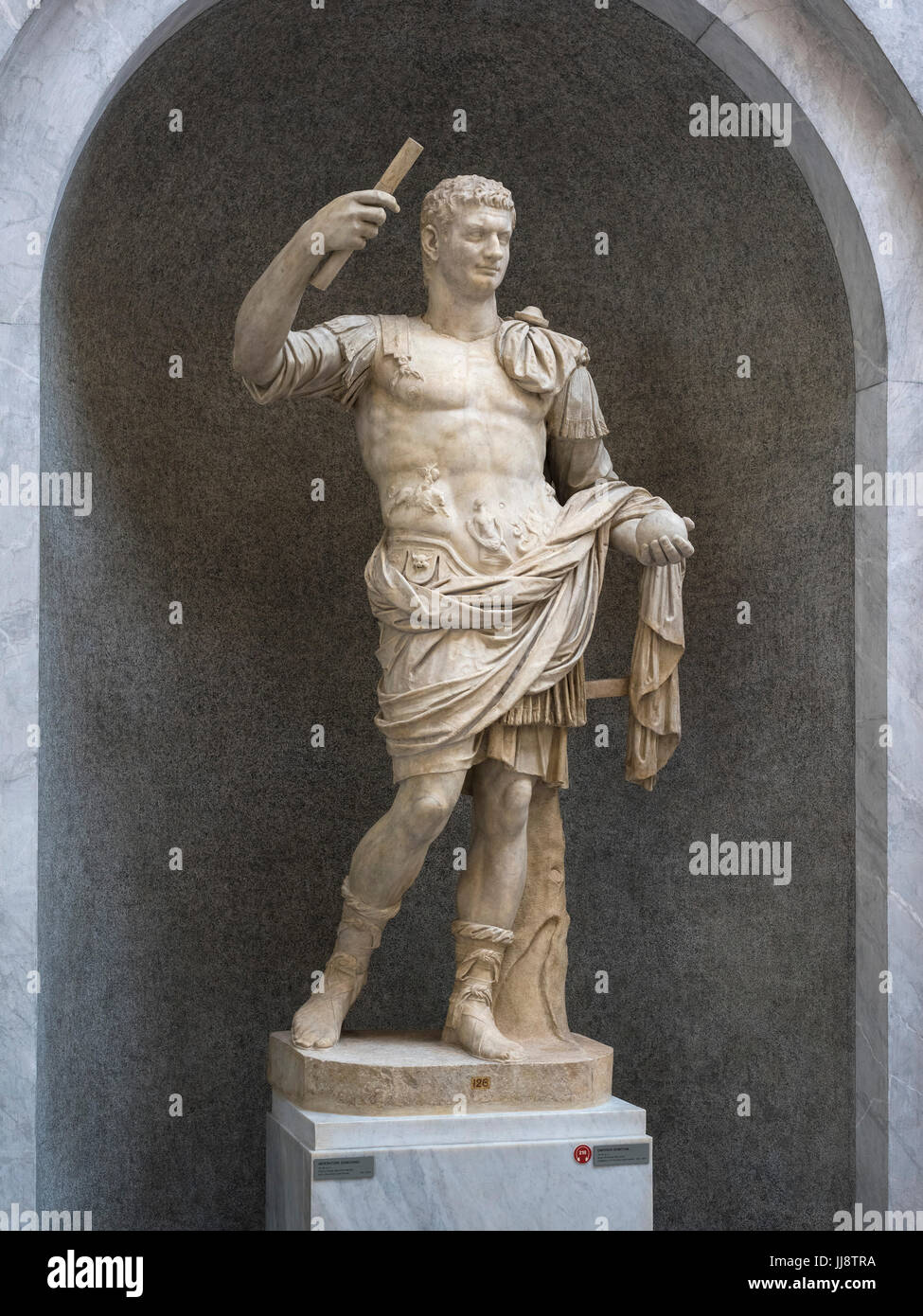 Rom. Italien. Statue des römischen Kaisers Domitian (51-96 n. Chr.), Braccio Nuovo, Vatikanischen Museen Museum Chiaramonti. Musei Vaticani.  11. Kaiser der R Stockfoto