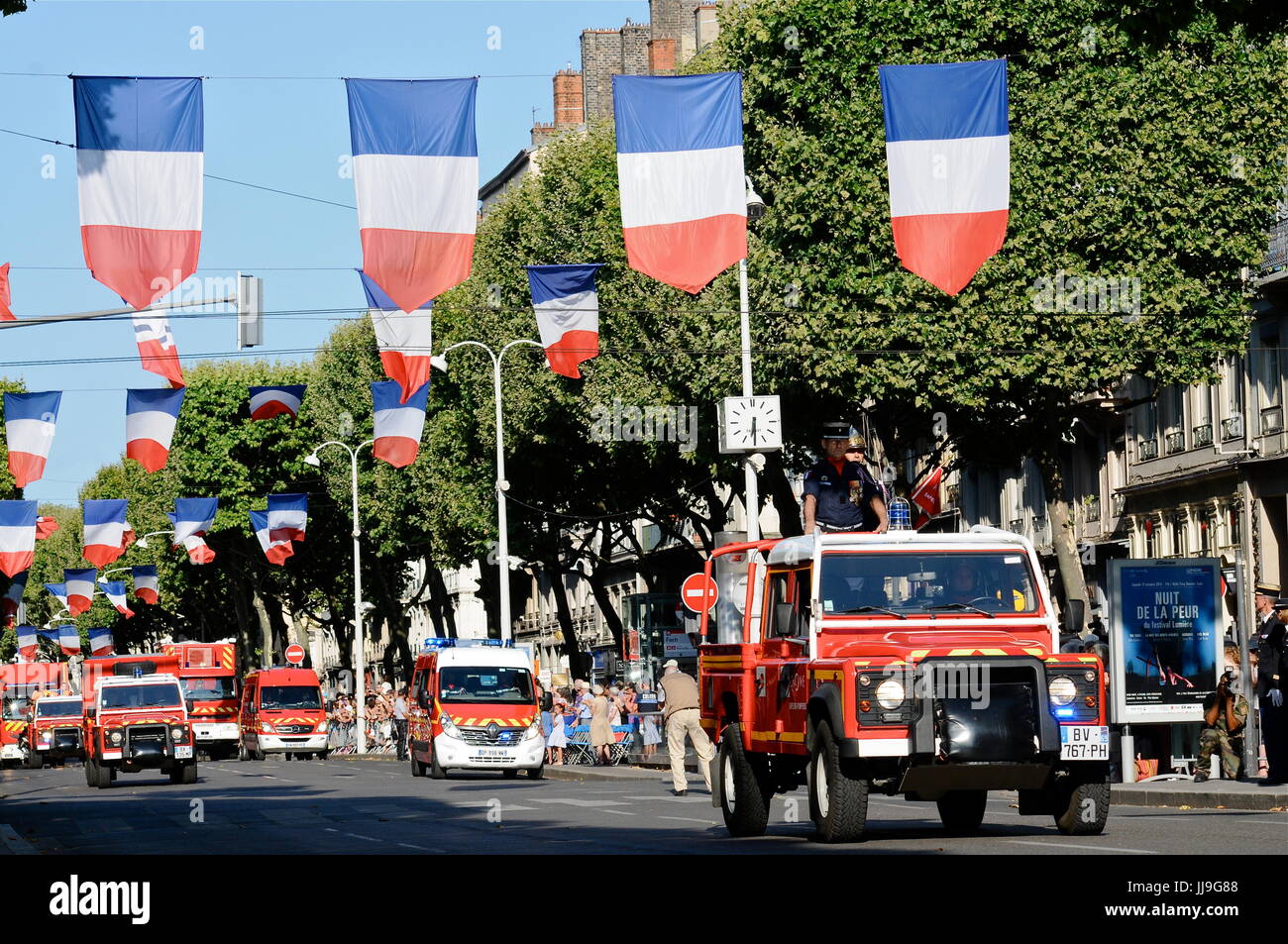 Eine Militärparade feiert Tag der Bastille, in Lyon (Frankreich) Stockfoto