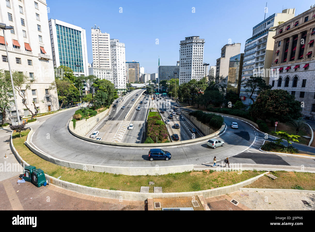 Blick auf Gebäude und Straßen in Zentral-São Paulo, Brasilien Stockfoto