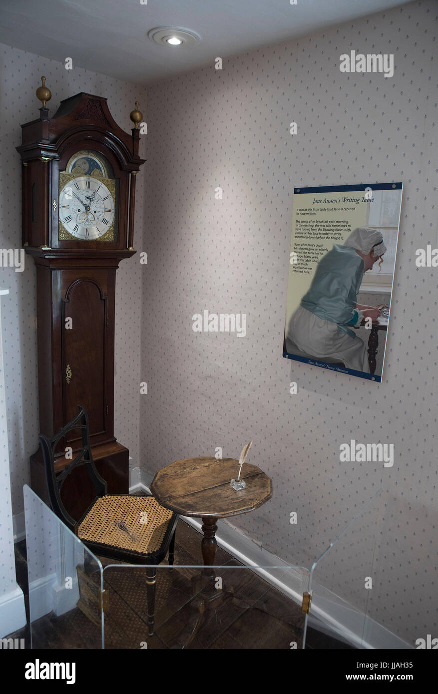 Jane Austen Museum, Chawton, Hampshire, UK: Austens Schreibtisch Stockfoto