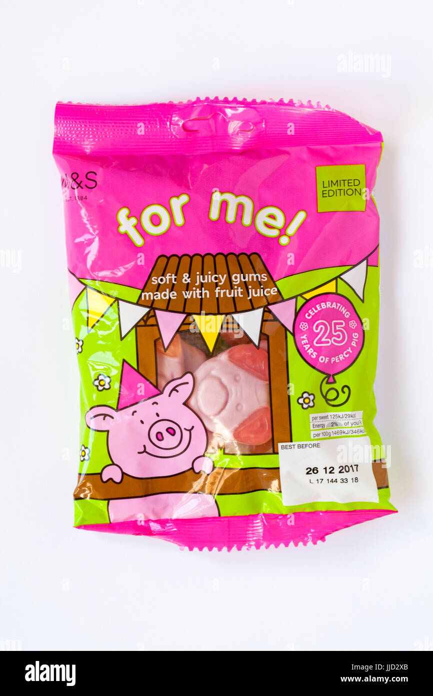 Tasche M & s für mich! Percy Schwein Süßigkeiten feiert 25 Jahre Percy Schwein isoliert auf weißem Hintergrund Stockfoto