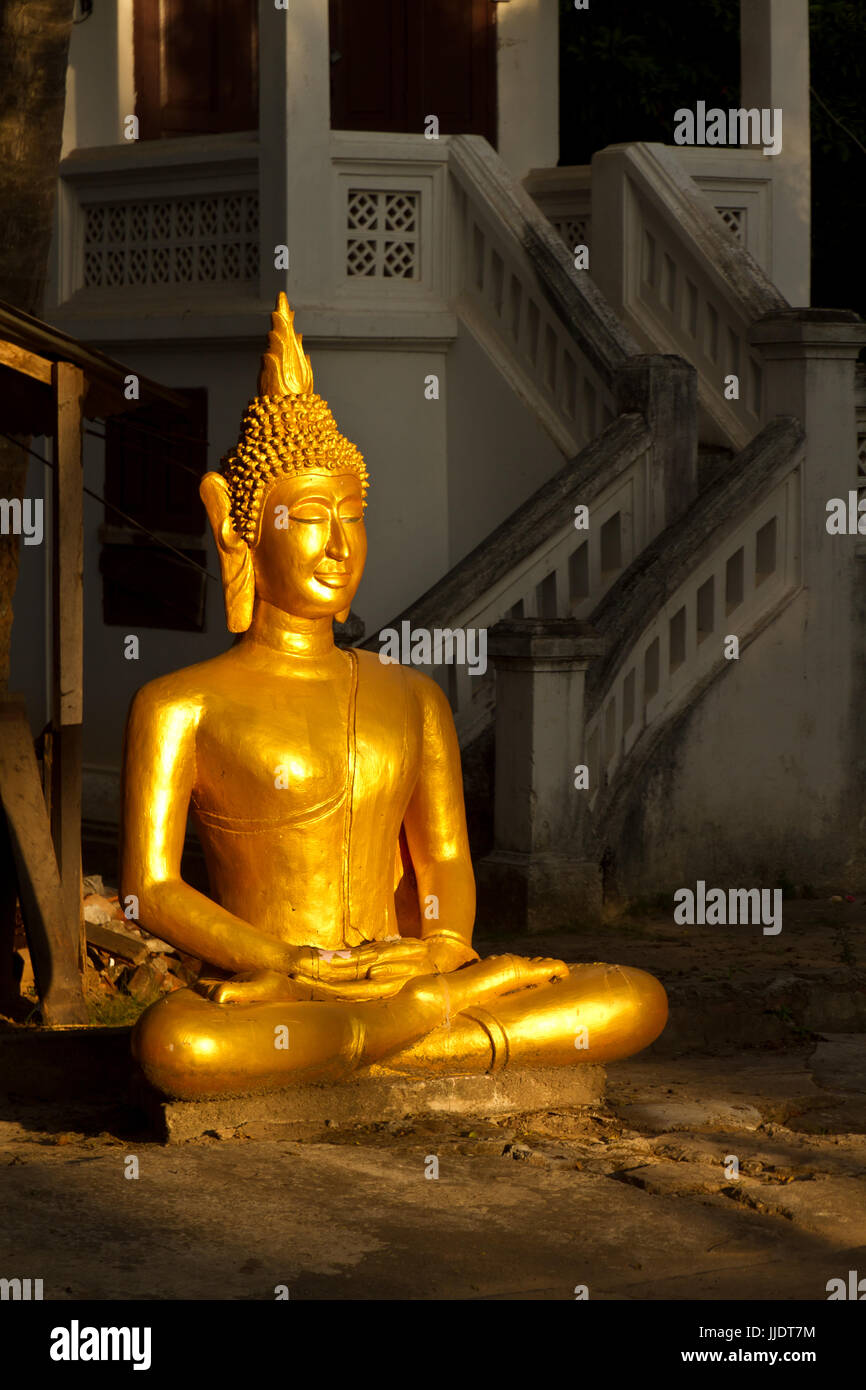 Laos, Luang Prabang - Buddha-statue Stockfoto