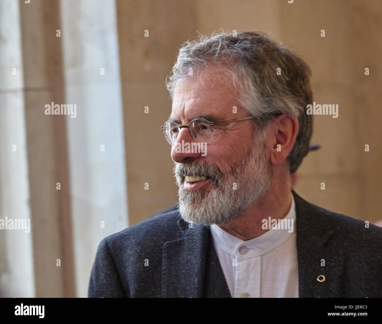 Gerry Adams, Leiter der irische politische Partei Sinn Féin, gesehen in Dublin, Irland. Stockfoto