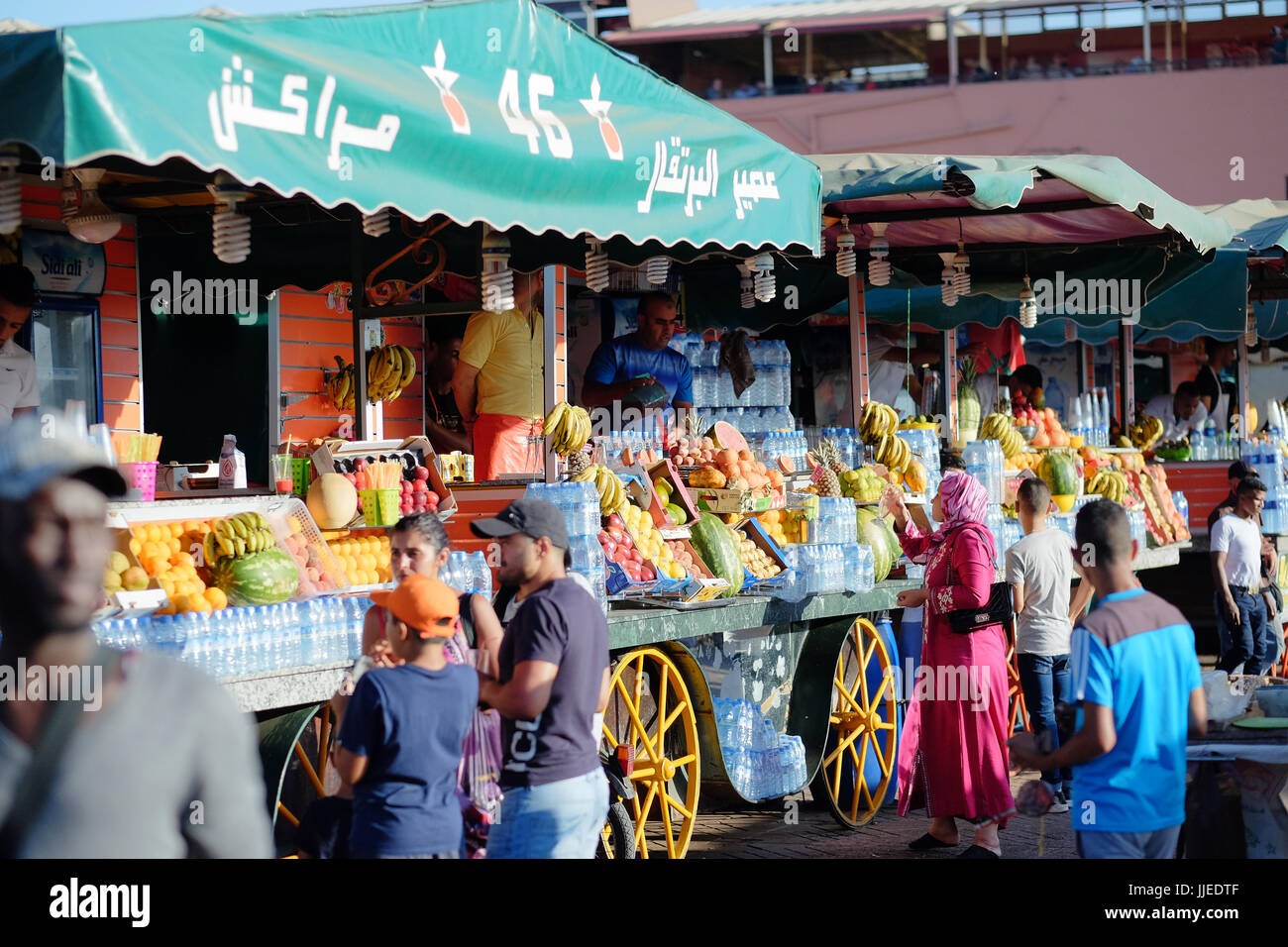 Das geschäftige, Marrakech Medina, Marokko, Afrika Stockfoto