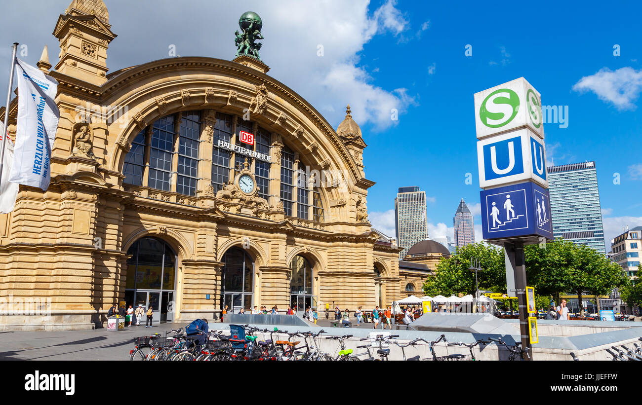 Bahnhof frankfurt hauptbahnhof -Fotos und -Bildmaterial in hoher ...
