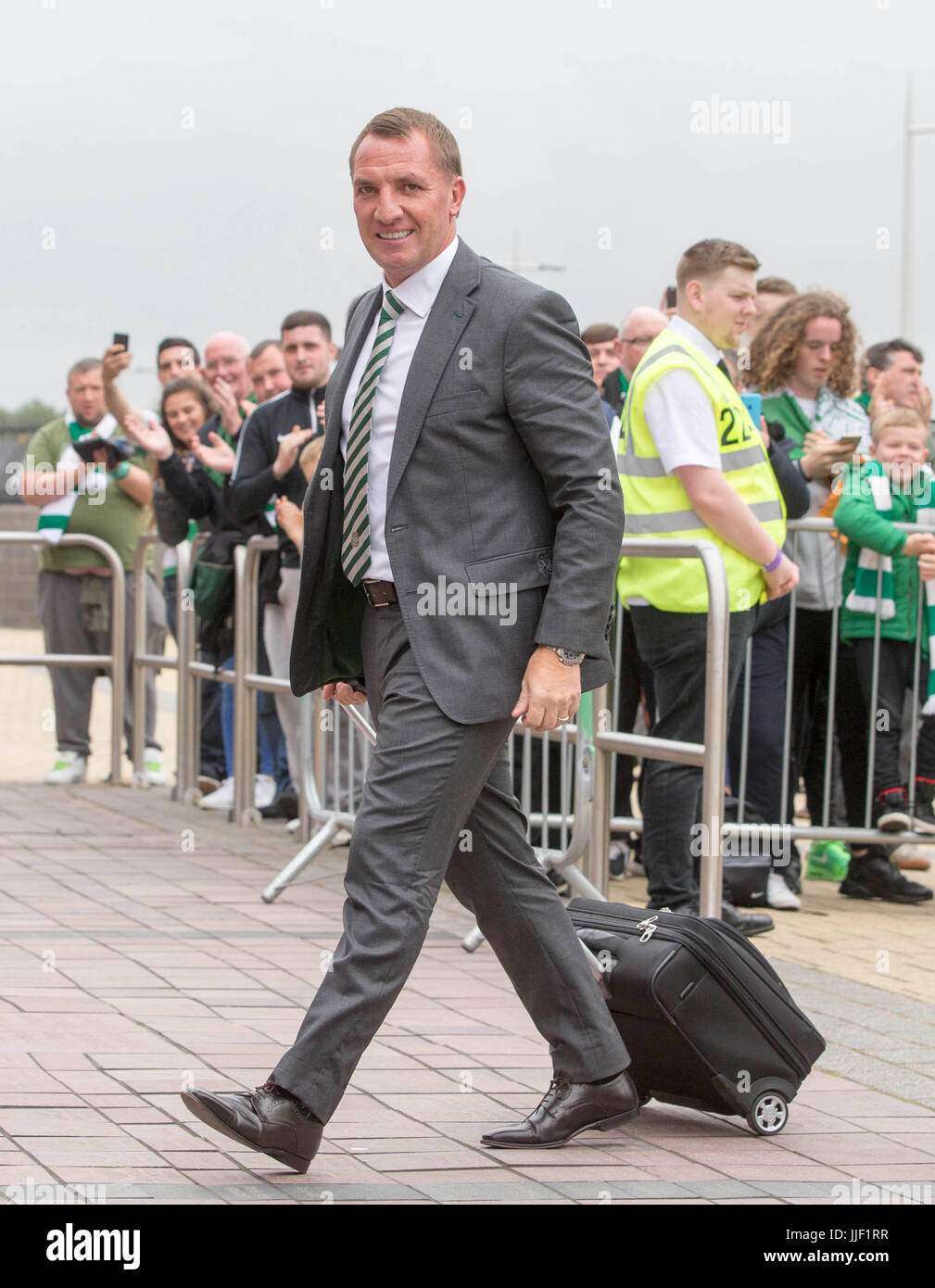 Keltische Manager Brendan Rodgers kommt für die UEFA Champions League zweite Qualifikationsrunde, Rückspiel-Match im Celtic Park, Glasgow. Stockfoto