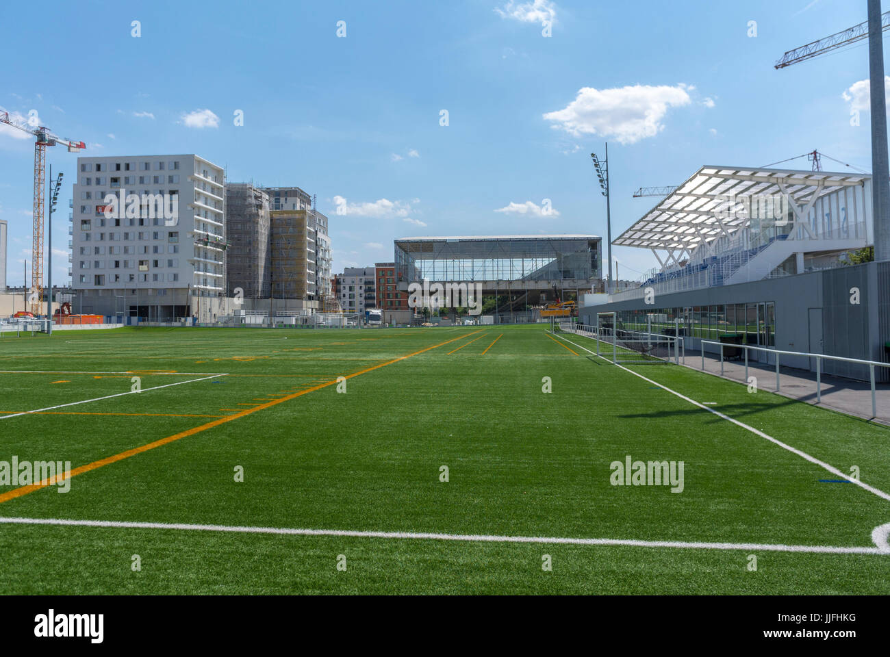 Gennevilliers, Frankreich, Pariser Vororte, Urbanismus, Stadtumbau Projekt Sportplatz Stockfoto