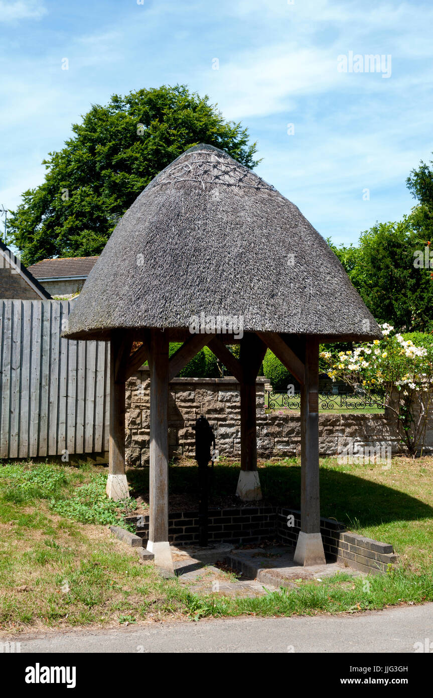 Das Dorf Pumpe, Fringford, Oxfordshire, England, UK Stockfoto