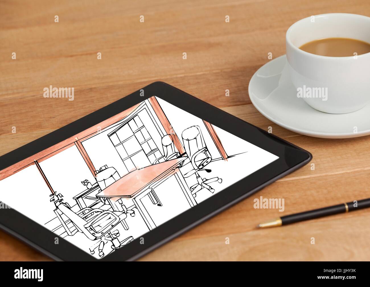 Schreibtisch mit Kaffee und Tablet. Auf Tablet die Auslosung des neuen Designs für das Büro. (schwarz / weiß w Stockfoto