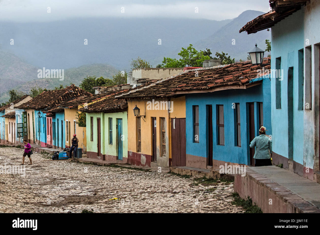 Die gepflasterten Straßen und bunten Häusern von TRINIDAD, Kuba Stockfoto