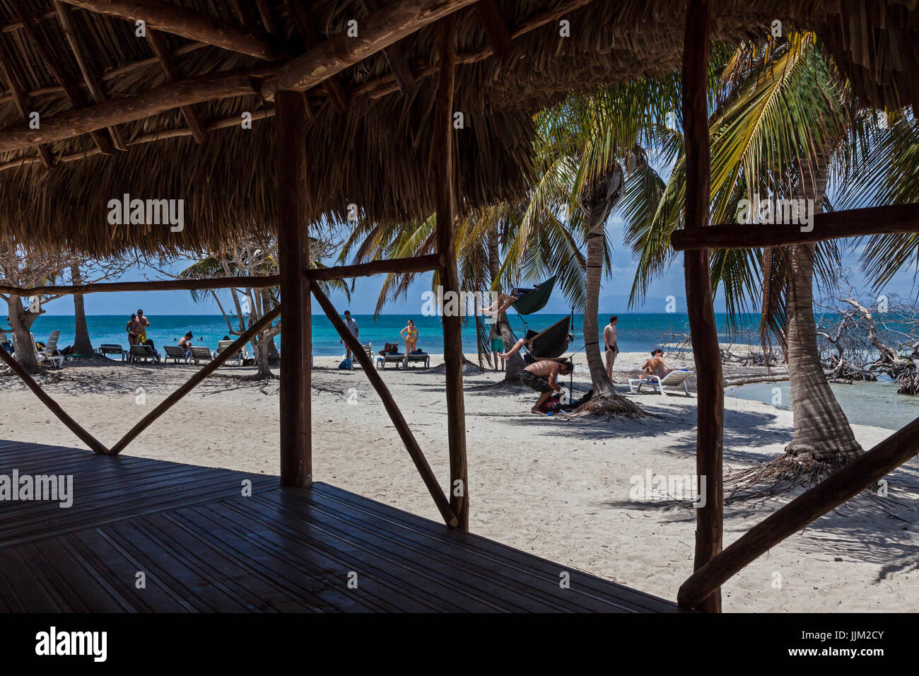 Die tropische Insel CAYO IGUANA erreicht mit dem Boot von PLAYA ANCON ist ein Touristenziel - TRINIDAD, Kuba Stockfoto