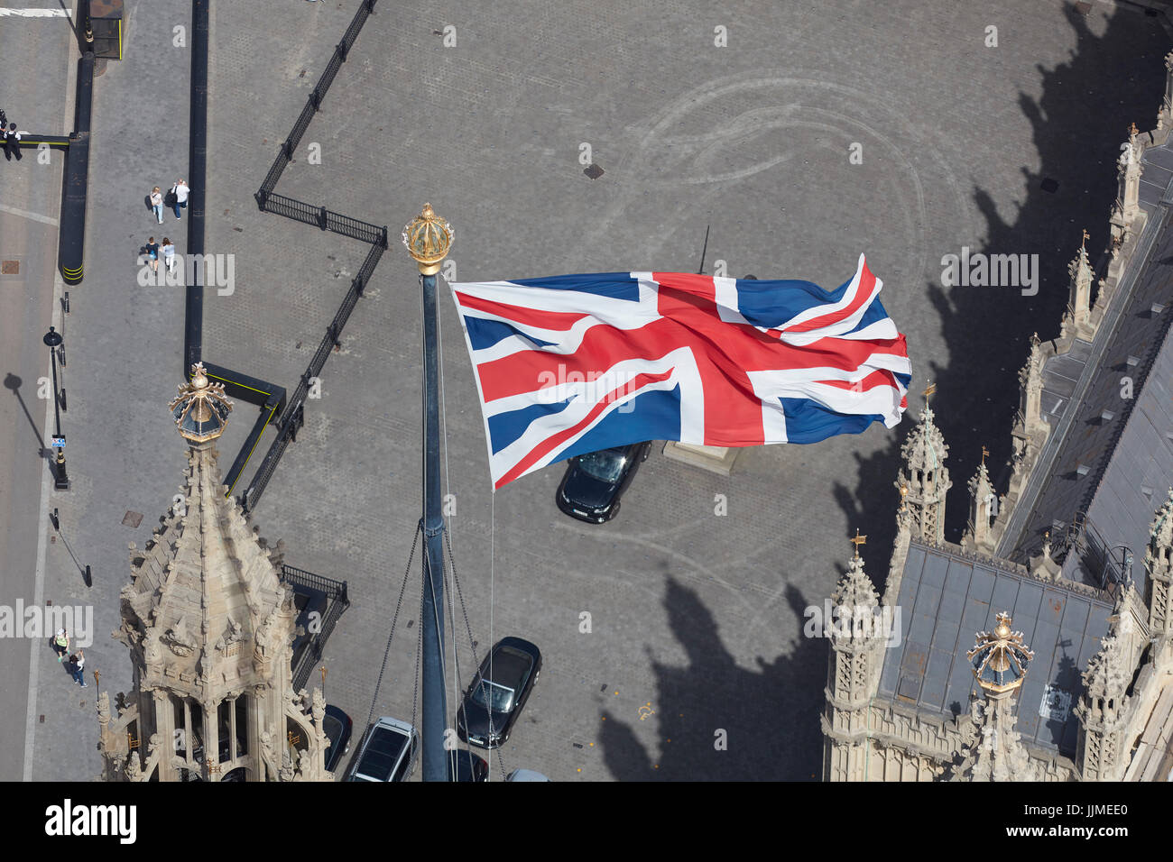 Eine Nahaufnahme der Luftaufnahme des Anschluß-Markierungsfahne fliegen von den Houses of Parliament Stockfoto