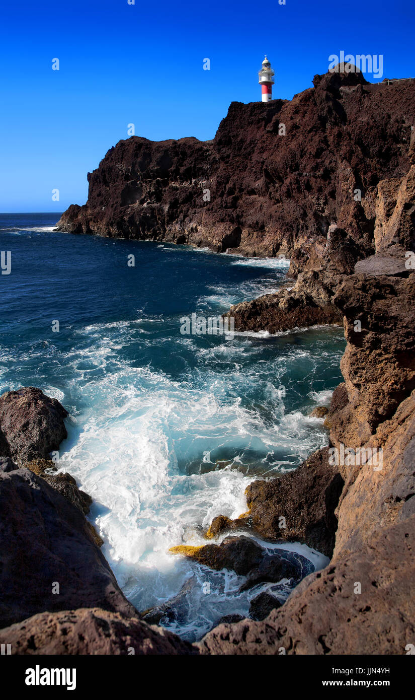 Leuchtturm am Punta de Teno, Insel Teneriffa, Kanarische Inseln, Spanien. Stockfoto