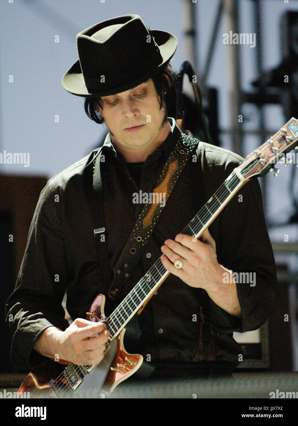 Jack White Raconteurs Durchführung 2008 Coachella Festival Indio. Stockfoto