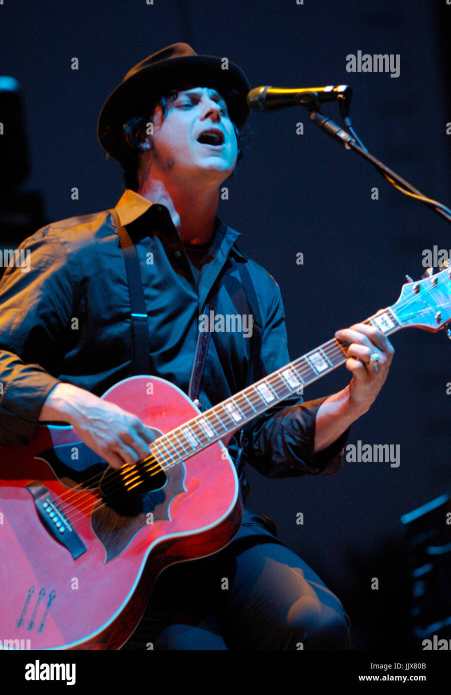 Jack White Raconteurs Durchführung 2008 Coachella Festival Indio. Stockfoto