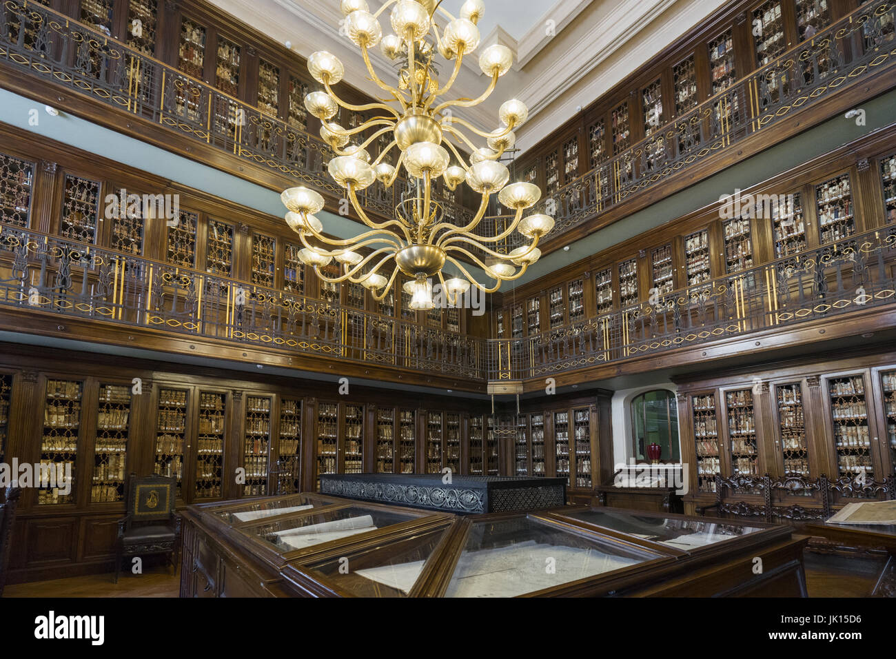 Marine-Ministerium in Rom.  Detail der Bibliothek. Innenraum. Italien, Rom, 2017 Stockfoto