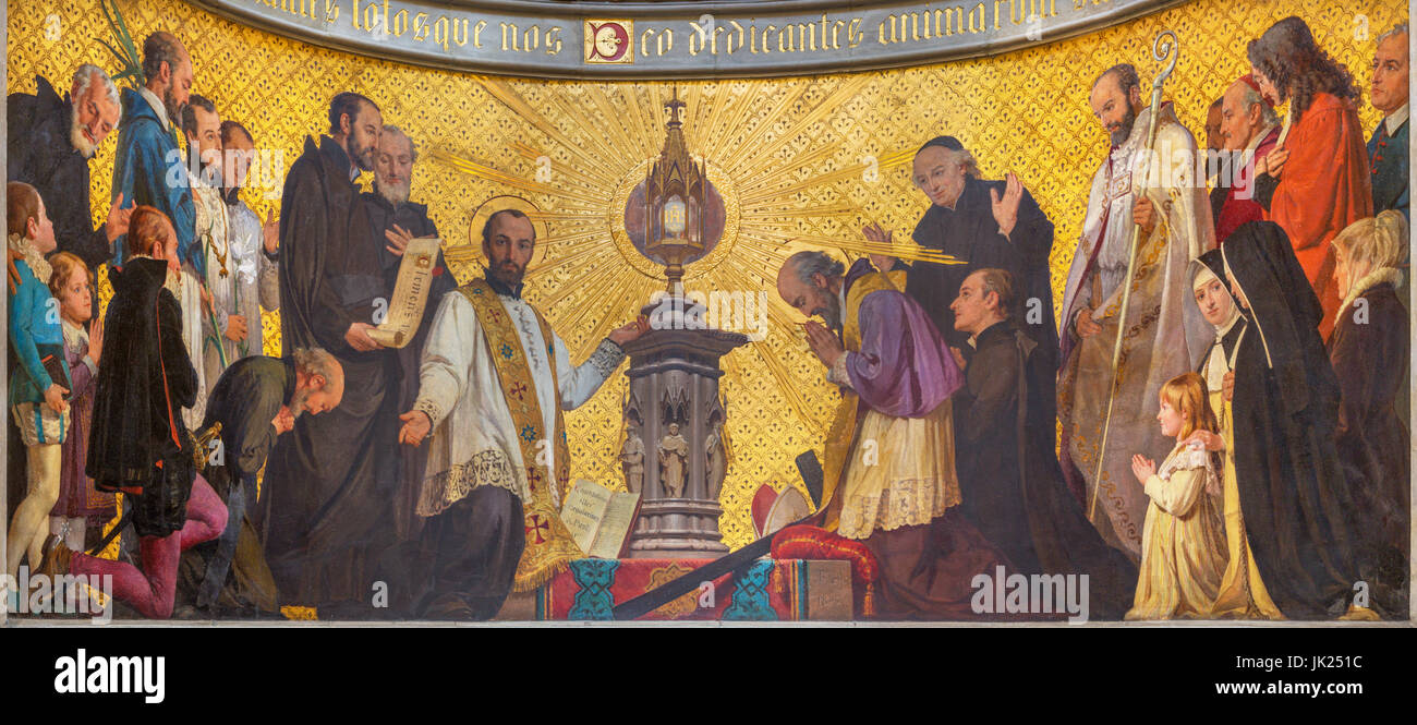 TURIN, Italien - 15. März 2017: Das symbolische Fresko von der Anbetung des Holys vor der Eucharistie in der Kirche Chiesa di San Dalmazzo von Enrico Reffo (1 Stockfoto