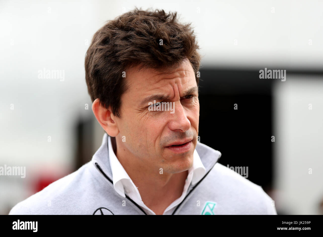 Mercedes Executive Director Toto Wolff während des 2017 British Grand Prix in Silverstone, Towcester. Stockfoto